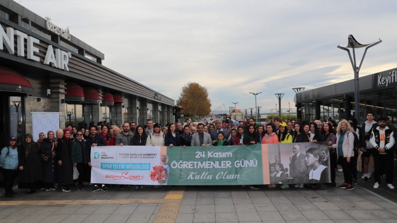 İzmit Belediyesi Spor İşleri Müdürlüğü’nden 24 Kasım Öğretmenler Günü sürprizi