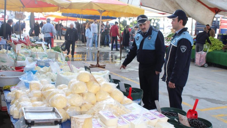 Kurallara uymayan pazarcılar denetimlerde tespit edilecek