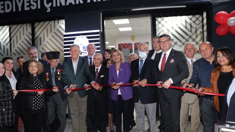 İzmit Çınar Akademi resmen açıldı