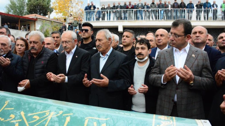 Kemal Kılıçdaroğlu’nun kardeşi son yolculuğuna uğurlandı
