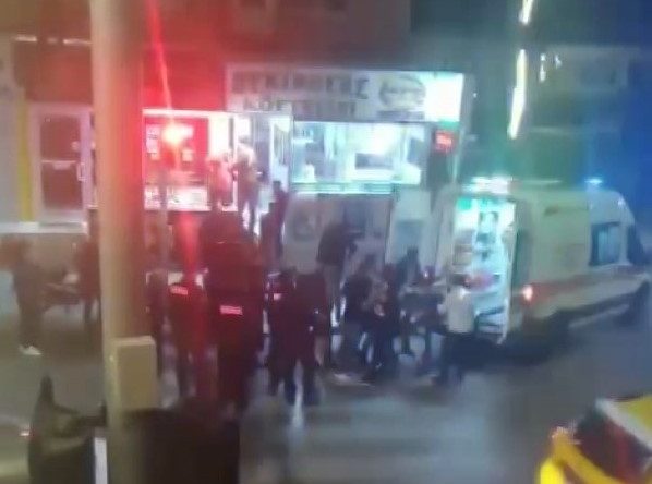 Alkol içtiği arkadaşları tarafından vurulan genç hayatını kaybetti