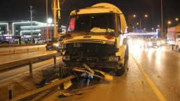 LPG yüklü tanker kaza yaptı, faciadan dönüldü