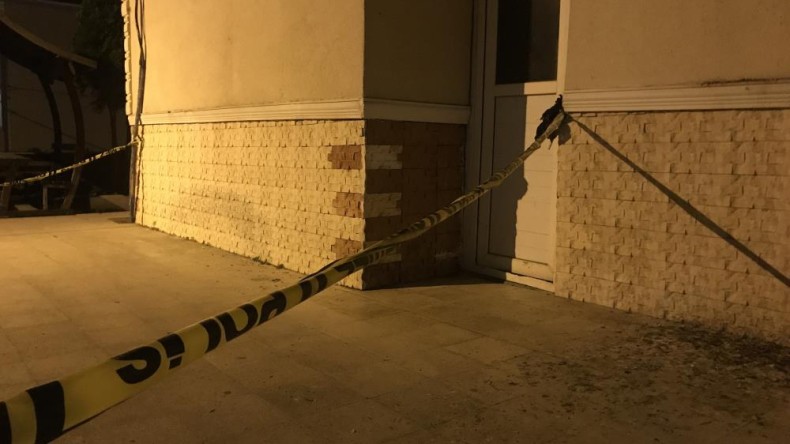 Apartmanın girişinde ölü bulundu