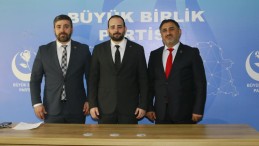 Büyük Birlik Partisi İzmit’te görev değişimi
