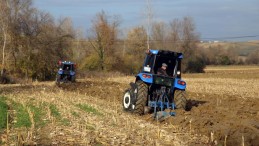 Kocaeli Büyükşehir Belediyesi çiftçiyi mutlu etti