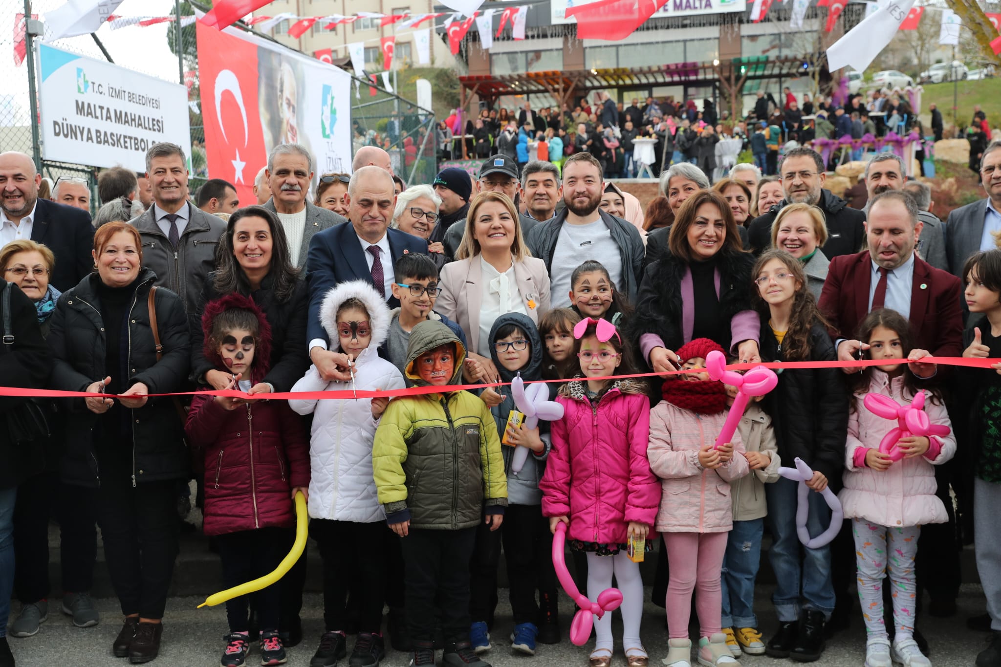 Malta Sosyal Yaşam Alanı ve Gülümse Kafe Malta açıldı