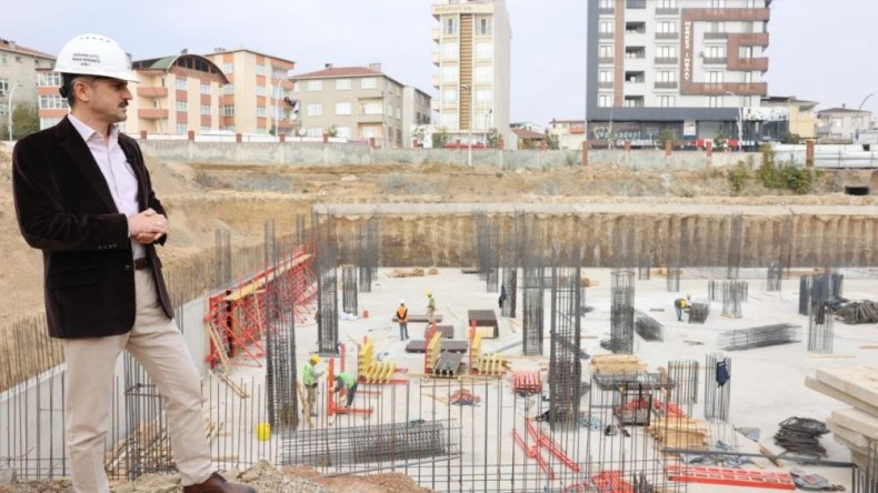 Başkan Çiftçi Kent Meydanı projesini anlattı: “Hedef, şehrimizi geleceğe hazırlamak”