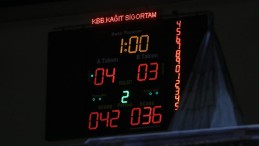 Kocaeli’de skorboard arızası maçları erteletiyor