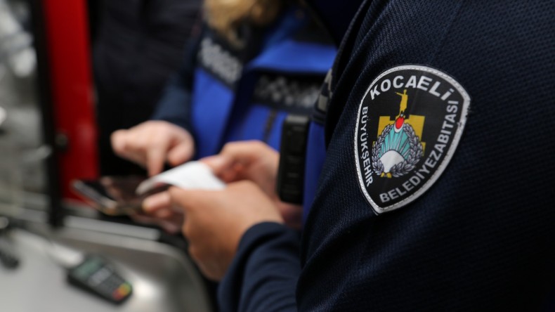 Büyükşehir Zabıtası, 2022’de 7/24 Kocaeli halkının yanında oldu