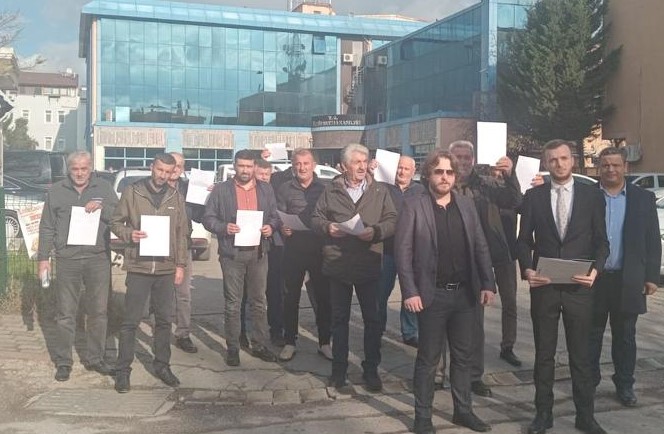 Kendi köyünde seçim yapmadı