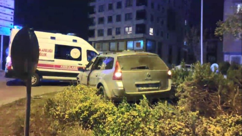 Önce kaza yaptılar sonra kaçtılar