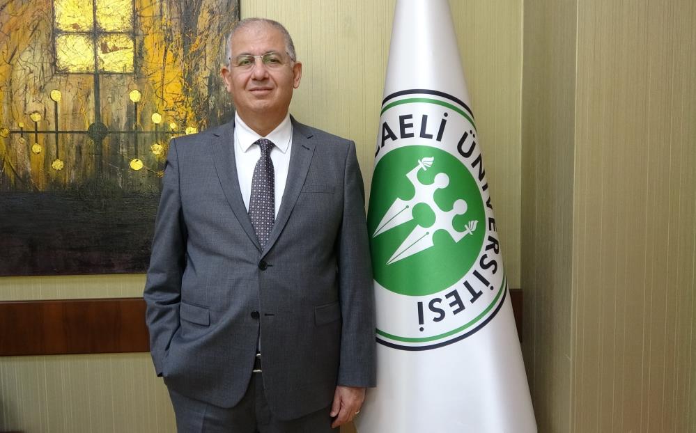 Kocaeli Üniversitesi’nin yeni rektörü Nuh Zafer Cantürk oldu