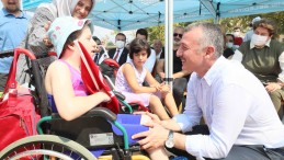 “Engelleri gönülden atabilirsek, dünyamız daha da yaşanabilir olur”