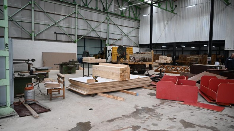 Kartepe Belediyesi’nin ek hizmet binasında 5 müdürlük hizmet verecek