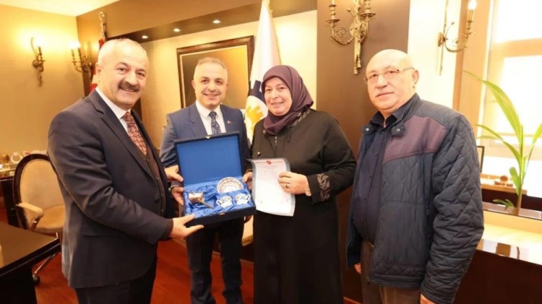 Başkan Büyükgöz başardı, 27 yıllık tapu sorunu çözüldü