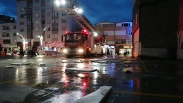 Fırtına fena vurdu, facianın eşiğinden dönüldü