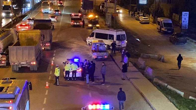 Kocaeli’de zincirleme kaza; Yaralılar var