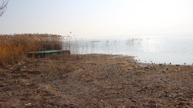 Sapanca Gölü alarm veriyor, su 40 metre çekildi