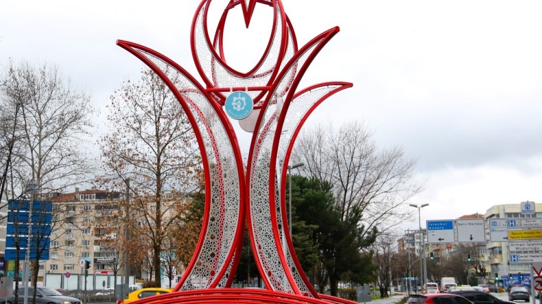 Atatürk Bulvarında üst yapı tamam