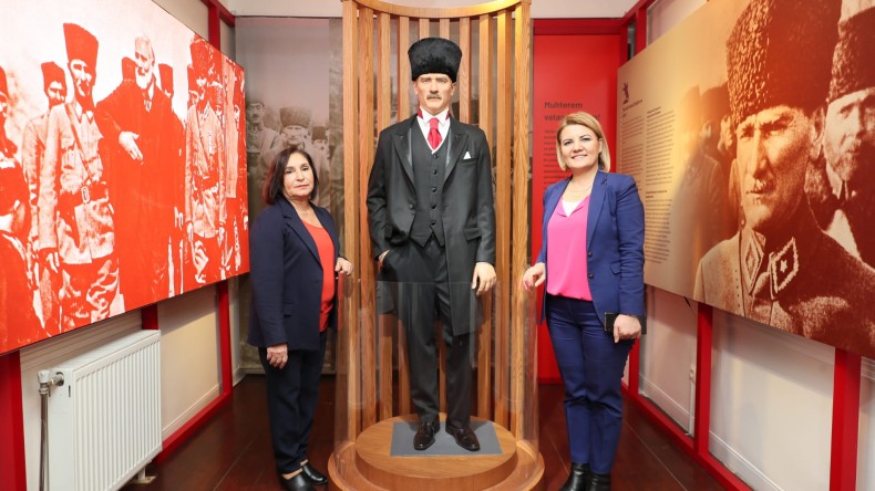 Kılıçdaroğlu, Atatürk ve Milli Mücadele Anı Evi’ne hayran kaldı