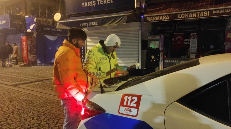 Alkollü yakalanan sürücünün ehliyetine el konuldu
