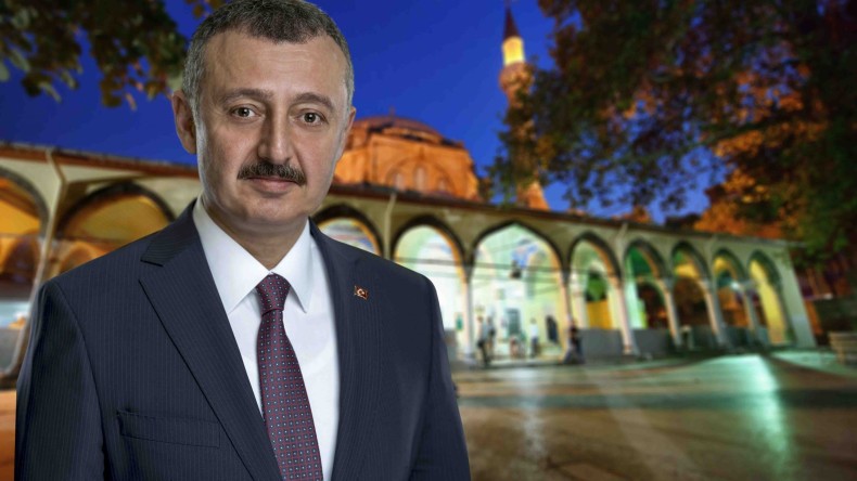 Regaib Kandili’ni tüm insanlık için bir fırsat bilmeliyiz