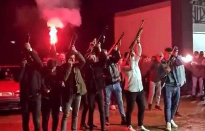 Asker eğlencesi değil, silahlı çatışma