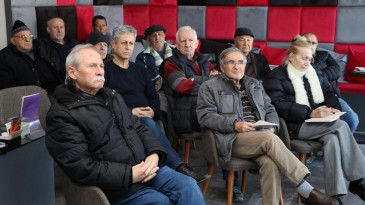 65 yaş üstüne güvenli internet kullanımı