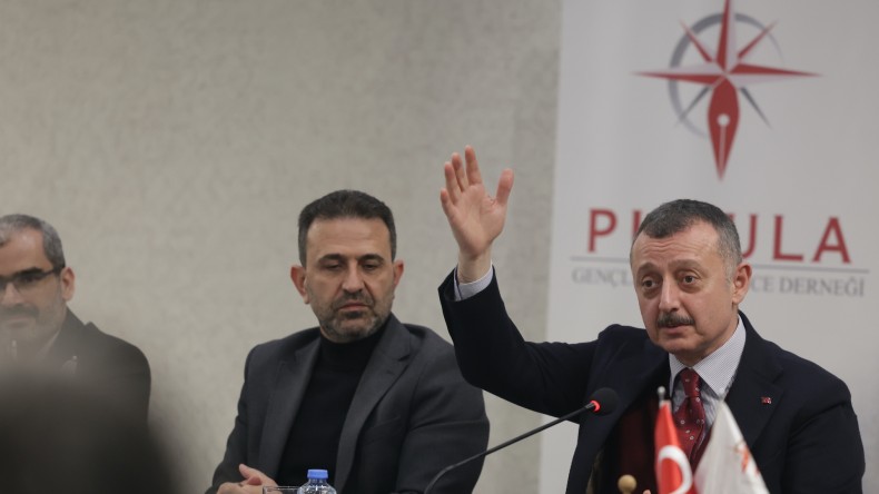 Başkan Büyükakın: Cumhurbaşkanımız Teknolojide de vesayeti kaldırdı