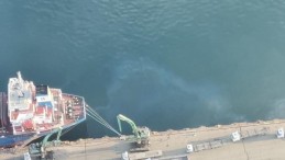 İzmit Körfezi’ni kirleten gemilere 57 milyon lira ceza