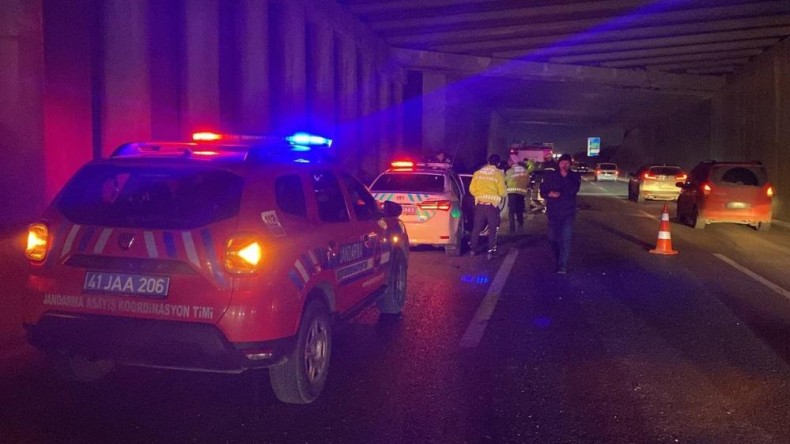 İki otomobil çarpıştı, sürücü alkollü çıktı