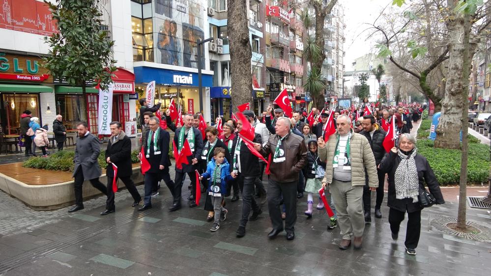 Batı Trakya Türkleri ellerinde bayraklarla yürüdü, “29 Ocak’ı unutmadık” mesajı verdi