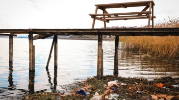 Su seviyesi gerileyen Sapanca Gölü’nden bakın neler çıktı