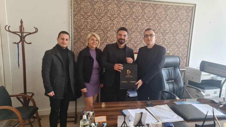 Depremzede öğrenciler için kollar sıvandı