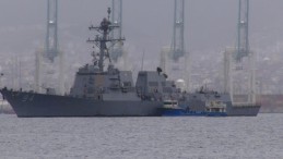 ABD savaş gemisi İzmit Körfezi’ne demir attı