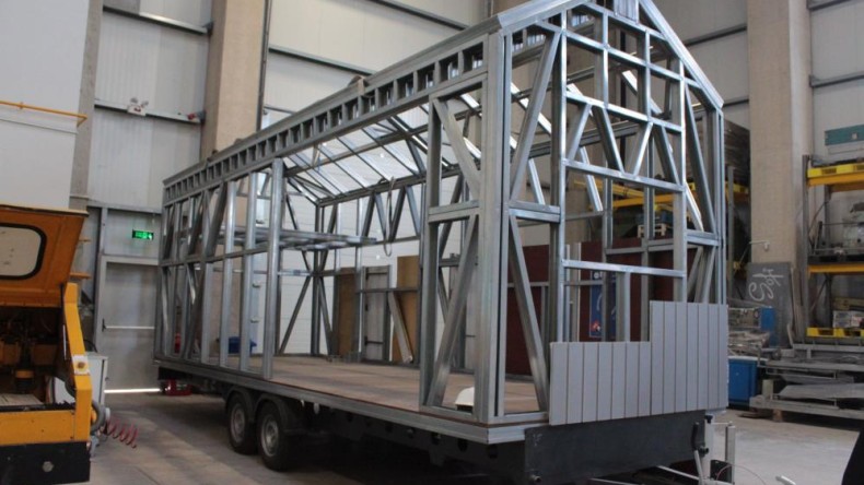 “binalar çelikten yapılsın” uyarısı