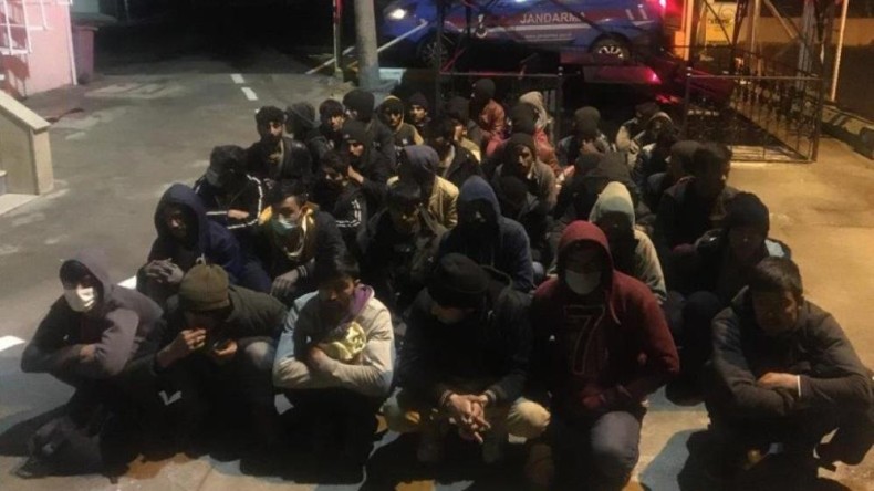 Kocaeli’de 21 düzensiz göçmenin yakalandığı iş yerine büyük ceza