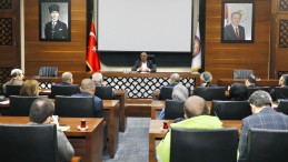 Başkan Söğüt: “Kamudaki riskli binaları boşaltacağız”