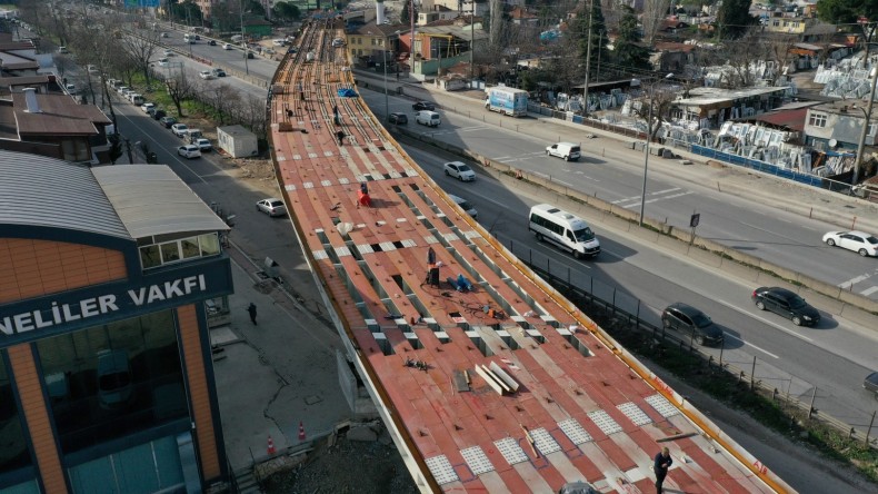 Kuruçeşme’de ray imalatı devam ediyor