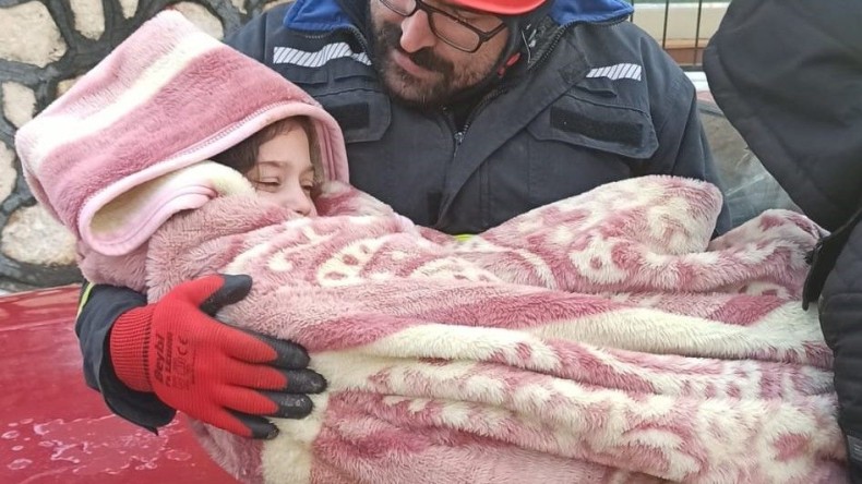 Depremzede çocuklar Kocaeli’de