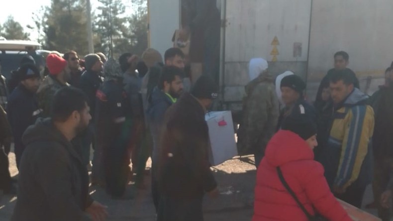 İzmit Belediyesi tırları Kahramanmaraş Türkoğlu’na ulaştı