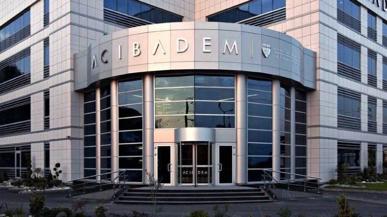 Acıbadem kapandı, bina boşaltıldı