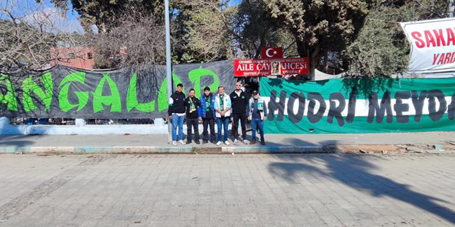 Kocaelispor Sakaryaspor maçı öncesi Hodri Meydan’dan kente çağrı