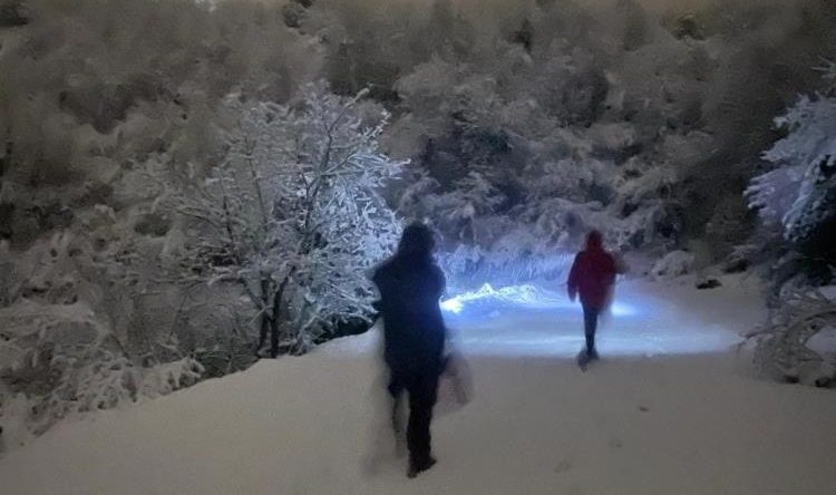 Kar bastırdı, Kent Ormanı’nda mahsur kaldılar