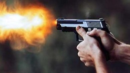 Deprem yardımlarını götüren TIR’ın görevlisini silahla vurdu