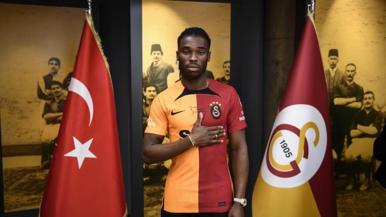 Galatasaray transferi açıkladı