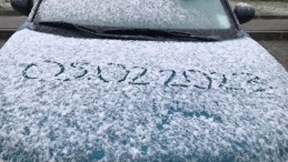 Yüksek kesimlerde lapa lapa kar yağıyor