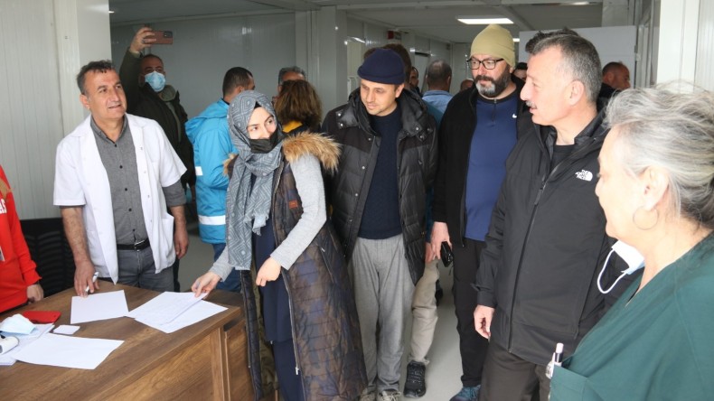 Büyükşehir Hastanesi hasta kabulüne başladı