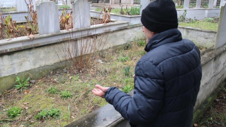 Enkaz altından çıktığına sevinemeden ailesinden 11 kişinin ölüm haberini aldı