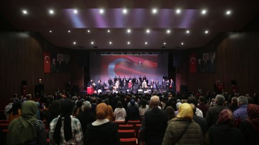 Kocaeli, Çanakkale Zaferi’ni özel bir programla kutladı